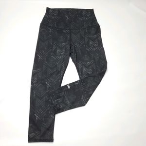 Alo Cropped Yoga Pant